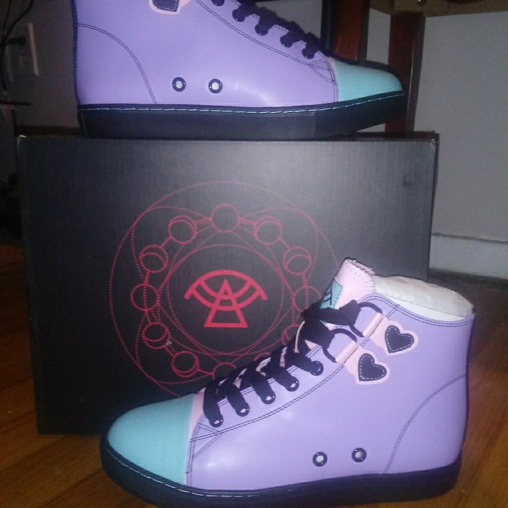 Strangecvt pastel sneakers